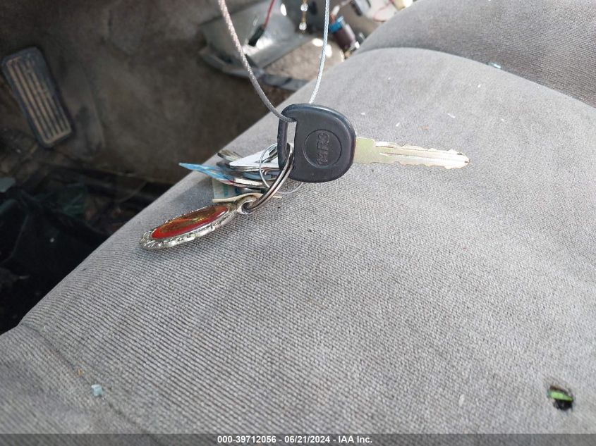 2003 Chevrolet Tahoe C1500 VIN: 1GNEC13V93R232310 Lot: 39712056