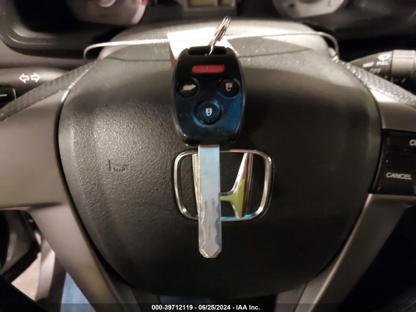 2011 Honda Pilot Lx VIN: 5FNYF4H29BB093801 Lot: 39712119