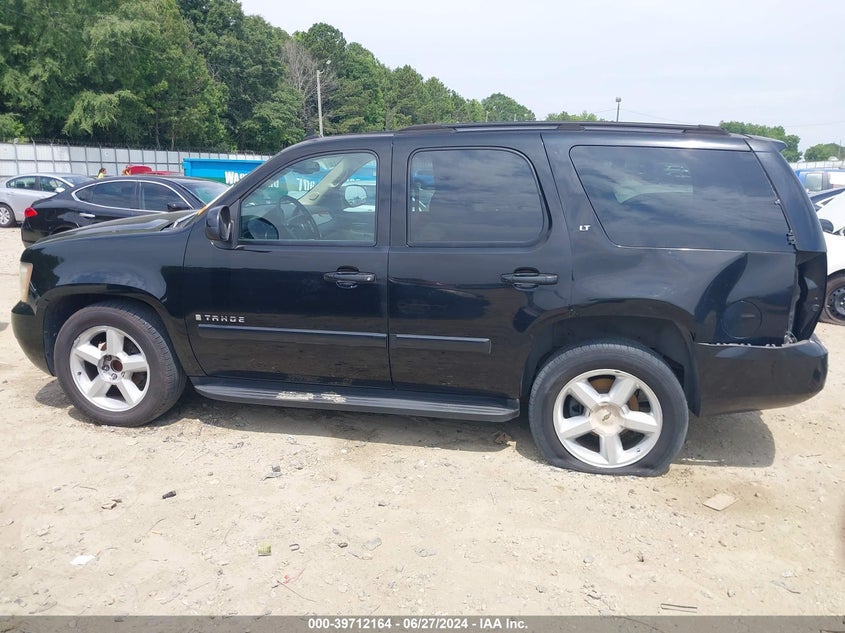 2007 Chevrolet Tahoe Lt VIN: 1GNFC130X7R288030 Lot: 39712164