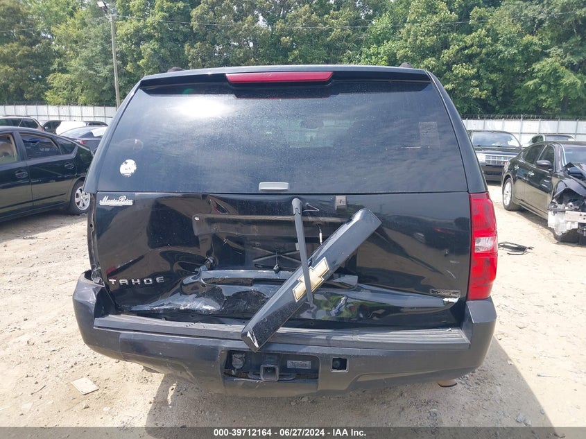 2007 Chevrolet Tahoe Lt VIN: 1GNFC130X7R288030 Lot: 39712164