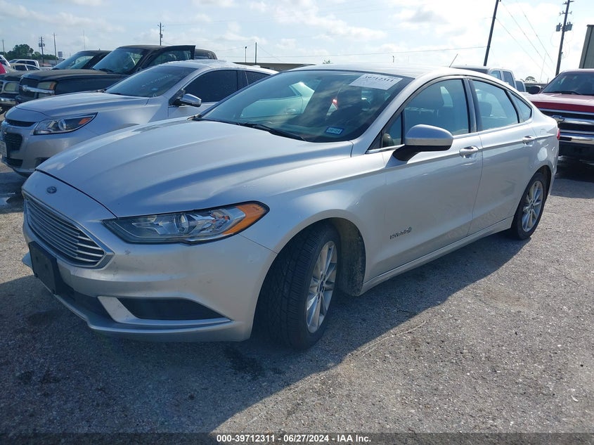 VIN 3FA6P0LU3HR380666 2017 FORD FUSION HYBRID SE