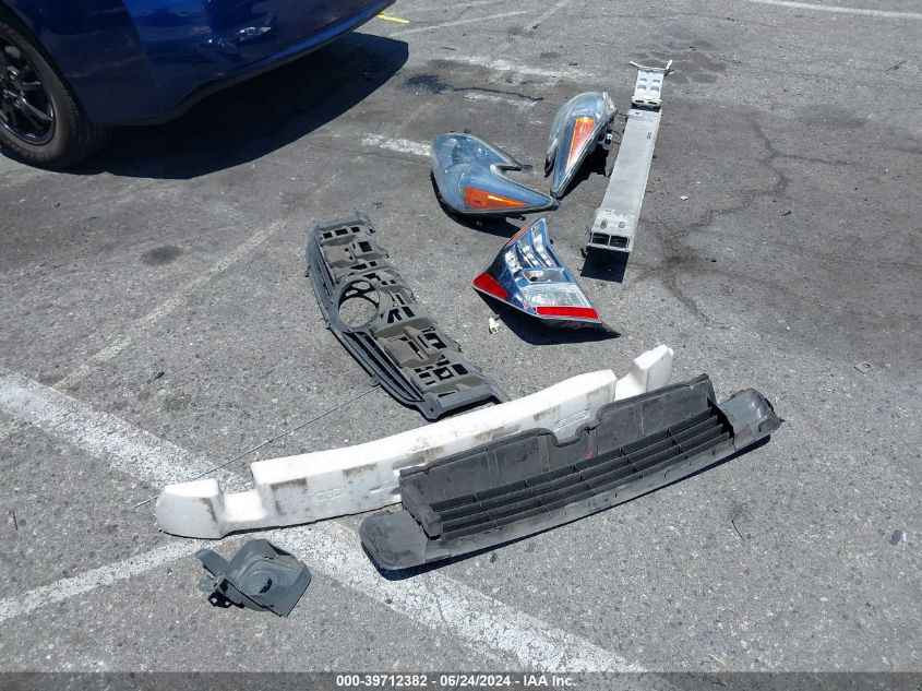 2011 Toyota Prius Three VIN: JTDKN3DUXB0255895 Lot: 39712382