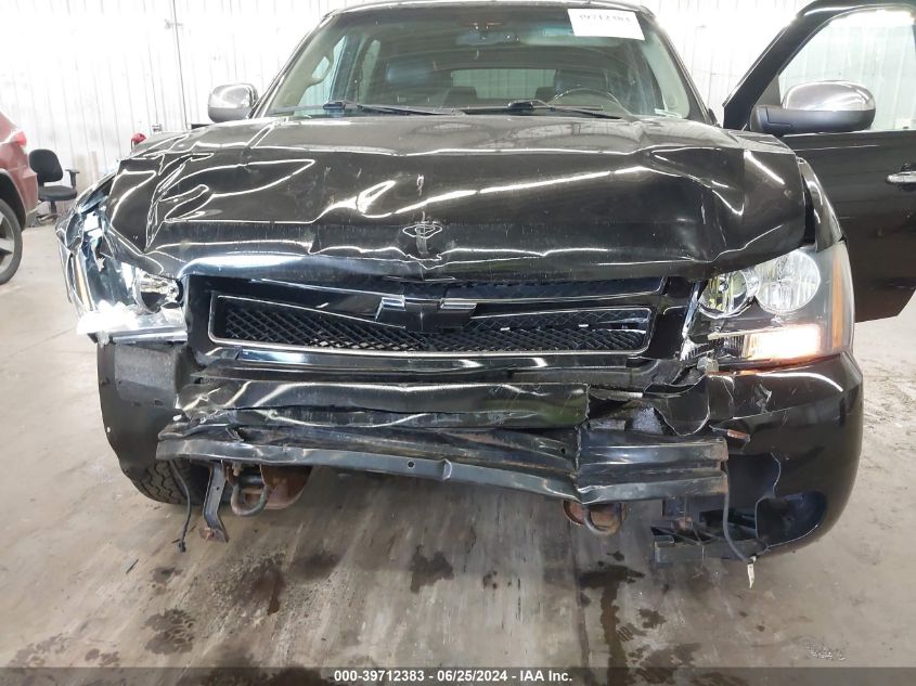 2012 Chevrolet Suburban 1500 K1500 Lt VIN: 1GNSKJE7XCR152440 Lot: 39712383