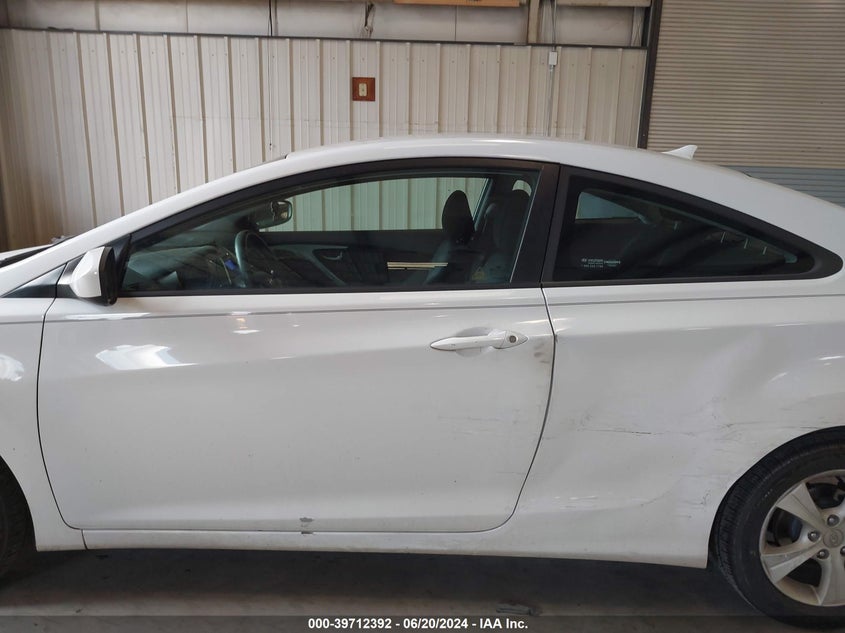 2013 Hyundai Elantra Gs VIN: KMHDH6AE6DU013837 Lot: 39712392