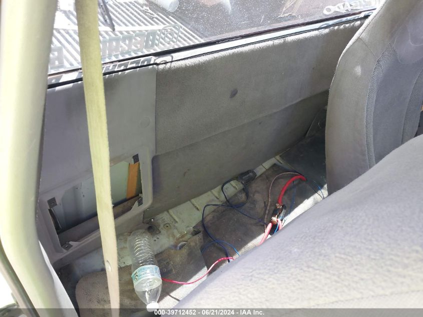 2000 Ford Ranger VIN: 1FTYR10C5YPA49657 Lot: 39712452