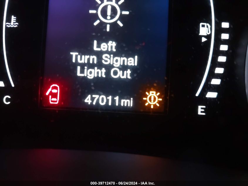 2019 Jeep Renegade Sport 4X4 VIN: ZACNJBAB7KPK88981 Lot: 39712470