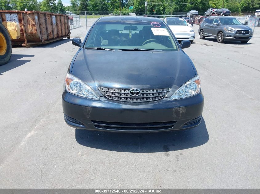 2004 Toyota Camry Le/Xle/Se VIN: 4T1BE32K84U325788 Lot: 39712540