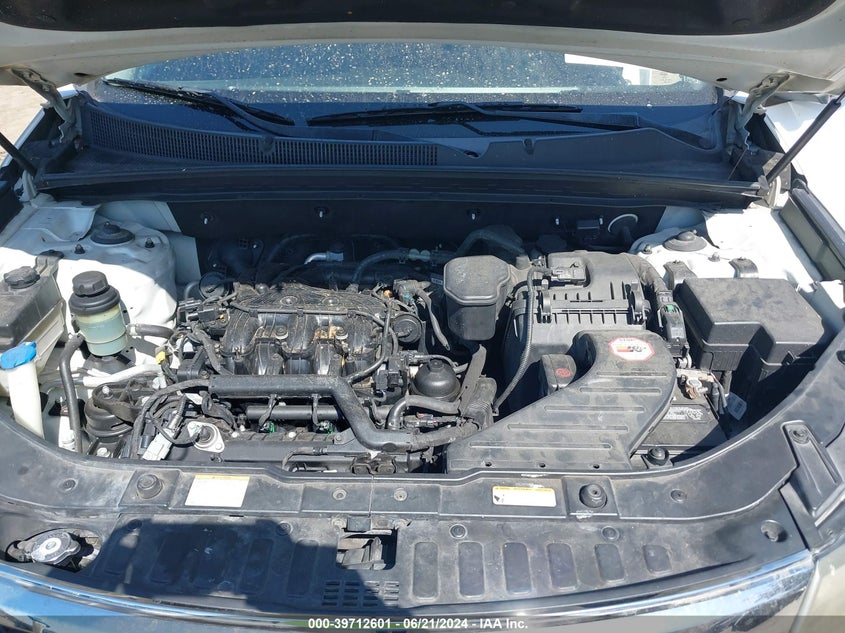 2011 Kia Sorento Lx V6 VIN: 5XYKT4A21BG105098 Lot: 39712601