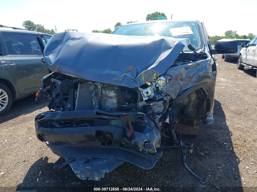 2022 Ford Ranger Xl VIN: 1FTER4FH8NLD00729 Lot: 39712658