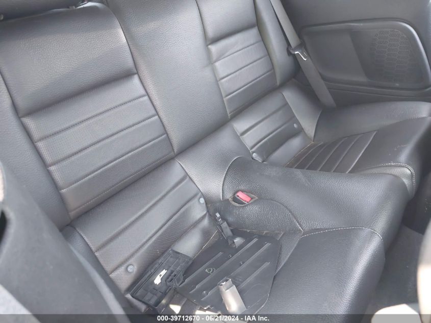 2011 Ford Mustang V6 Premium VIN: 1ZVBP8EM9B5134832 Lot: 39712670