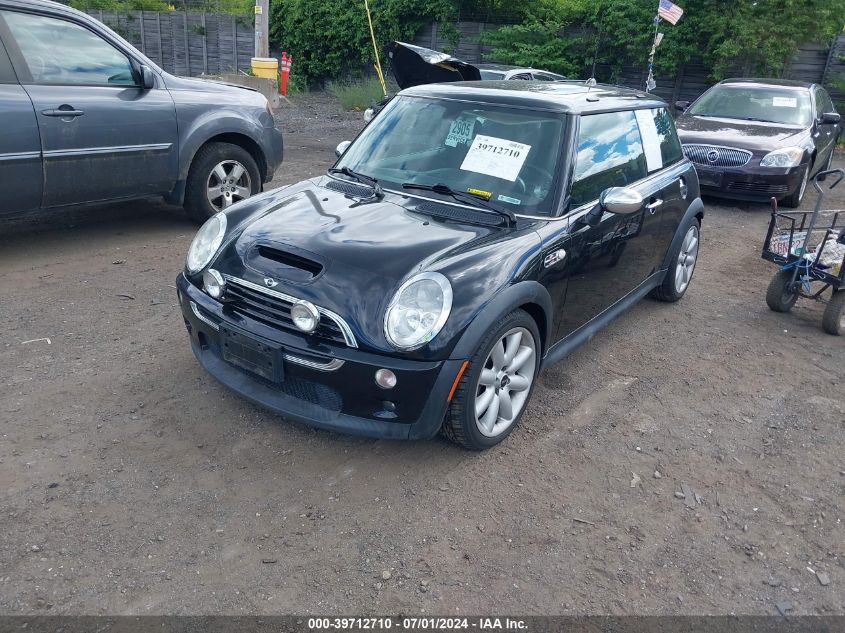 2004 Mini Cooper S VIN: WMWRE33404TD85010 Lot: 39712710