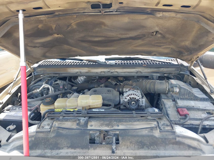 2001 Ford F-250 Xl/Xlt VIN: 1FTNF20F01EB89824 Lot: 39712851