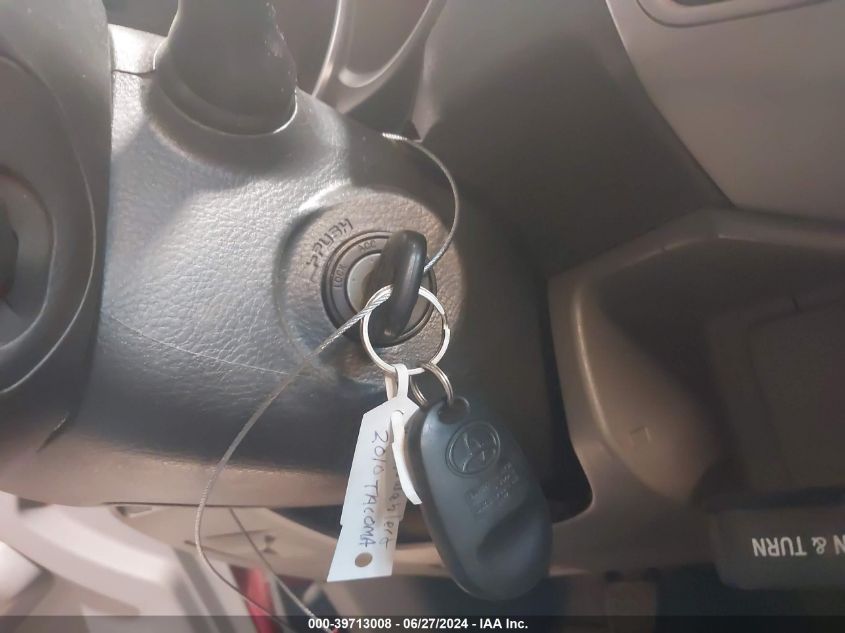 2010 Toyota Tacoma Base V6 VIN: 5TEUU4EN2AZ737137 Lot: 39713008