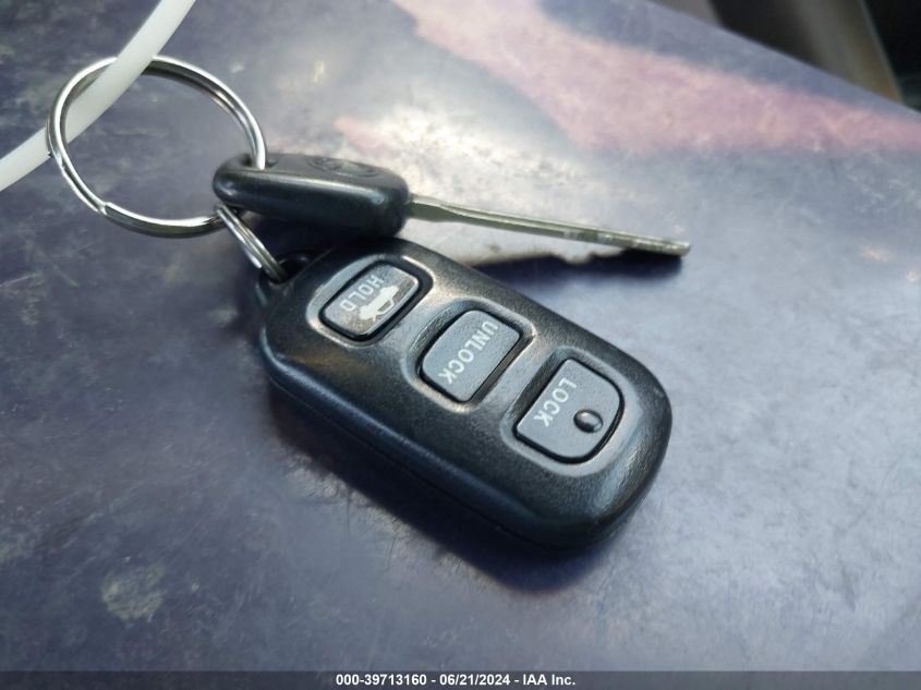 2003 Toyota Camry Le/Xle/Se VIN: 4T1BE32K73U725906 Lot: 39713160