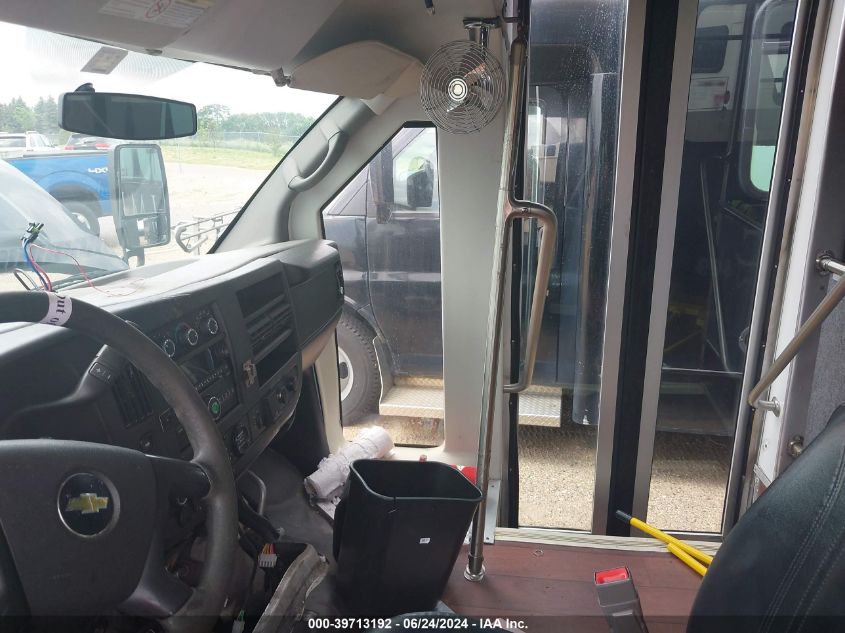2015 Chevrolet Express Cutaway 4500 Diesel VIN: 1GB6G5BL4F1261407 Lot: 39713192