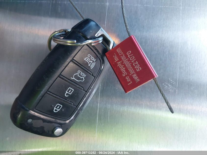 2019 Hyundai Veloster 2.0 VIN: KMHTG6AF4KU017101 Lot: 39713252