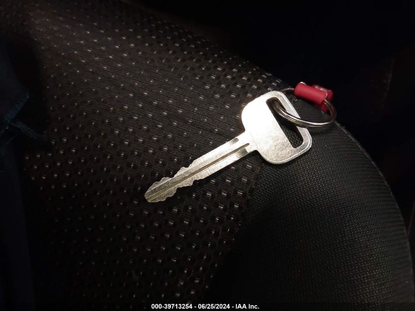 2010 Pontiac Vibe VIN: 5Y2SP6E09AZ418103 Lot: 39713254