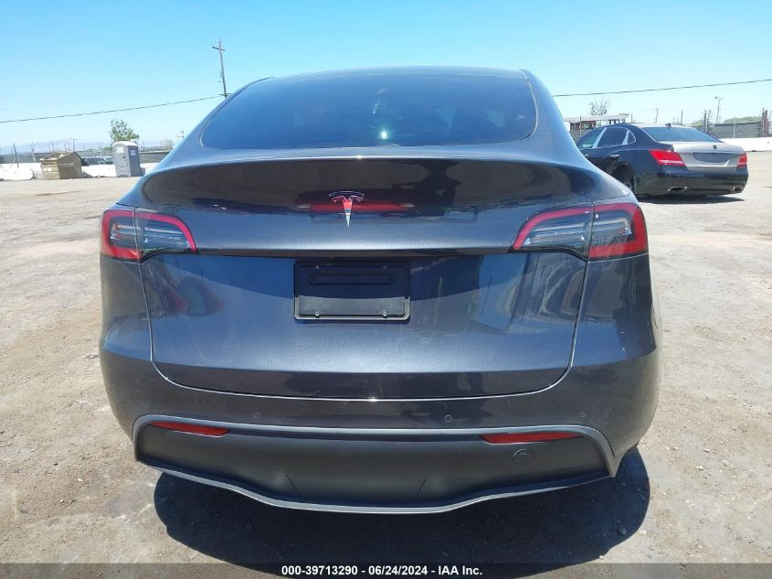 2022 Tesla Model Y Long Range Dual Motor All-Wheel Drive VIN: 7SAYGDEE8NF480343 Lot: 39713290