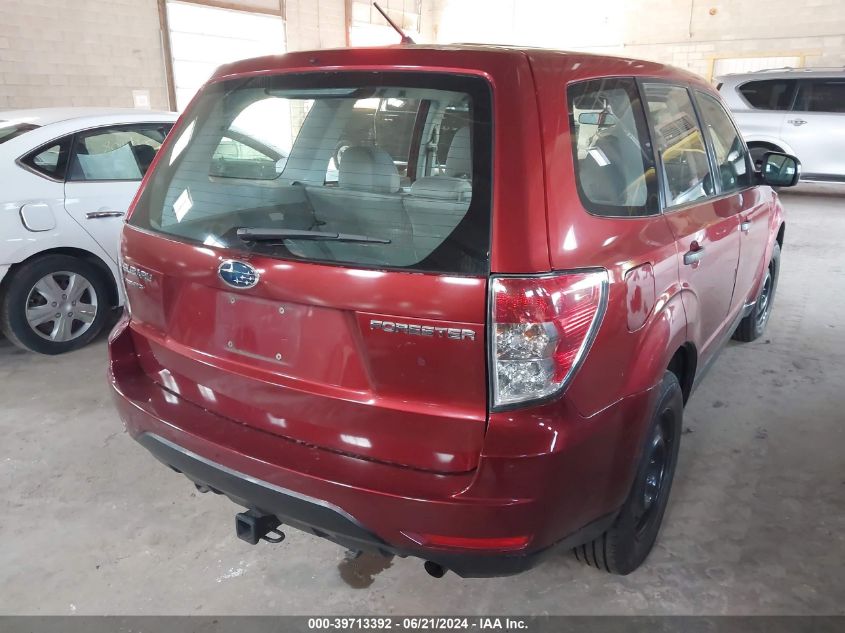 2010 Subaru Forester 2.5X VIN: JF2SH6AC4AH725828 Lot: 39713392