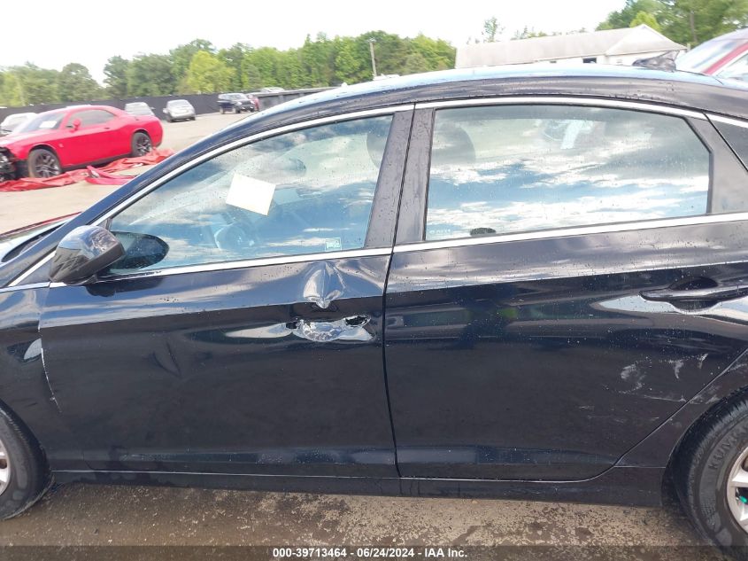 5NPE24AF0KH819235 2019 Hyundai Sonata Se