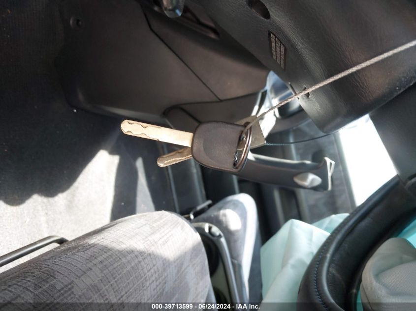 2003 Honda Cr-V Lx VIN: JHLRD68423C017331 Lot: 39713599