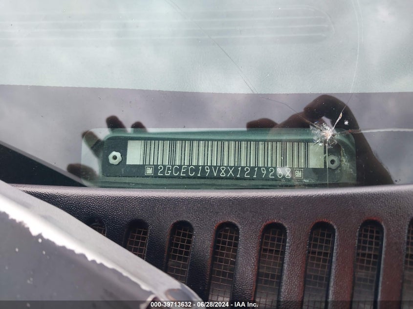 1999 Chevrolet Silverado 1500 Ls VIN: 2GCEC19V8X1219238 Lot: 39713632