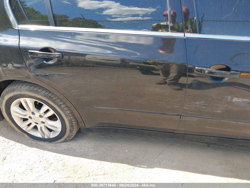 2011 Nissan Altima 2.5 S VIN: 1N4AL2AP2BN406327 Lot: 39713645