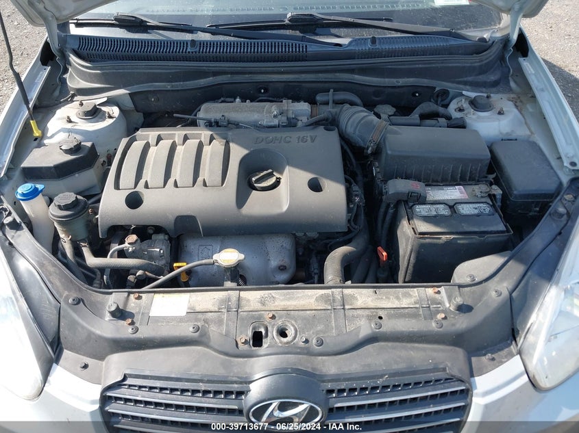 2010 Hyundai Accent Gls VIN: KMHCN4AC1AU477850 Lot: 39713677