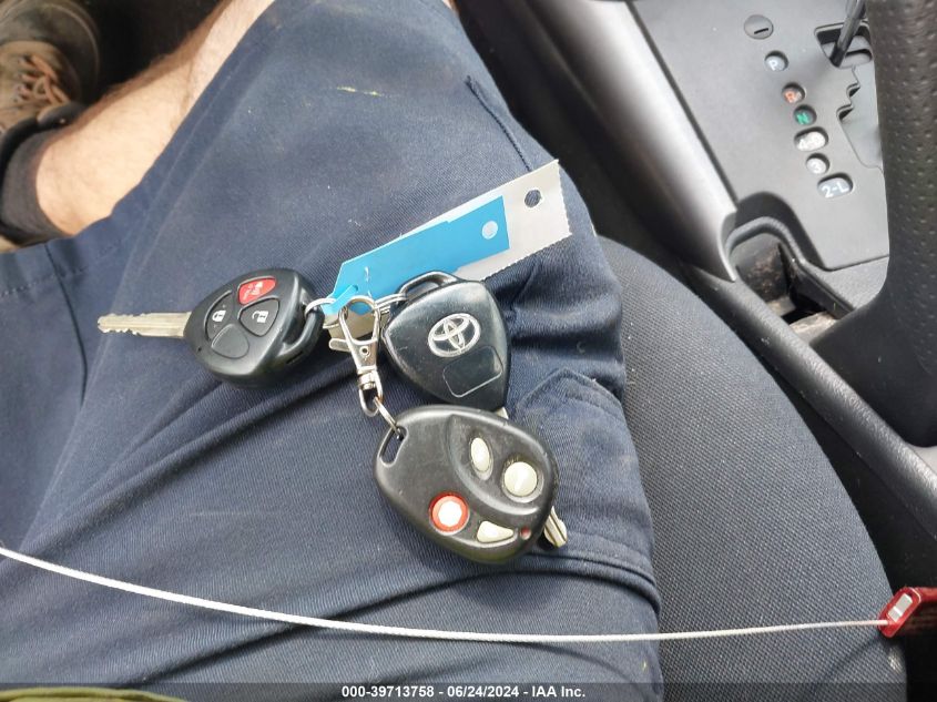 2007 Toyota Rav4 Sport V6 VIN: JTMBK32V576024153 Lot: 39713758