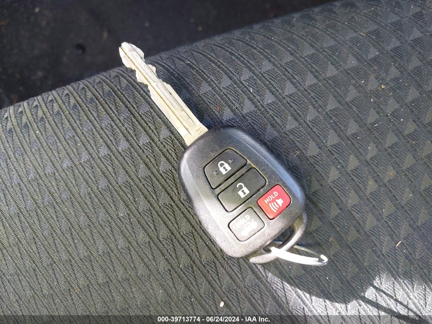 2015 Toyota Camry Se VIN: 4T1BF1FK2FU035237 Lot: 39713774