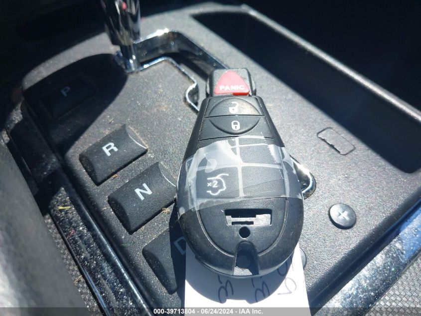 2010 Jeep Grand Cherokee Laredo VIN: 1J4PR4GK8AC104877 Lot: 39713804