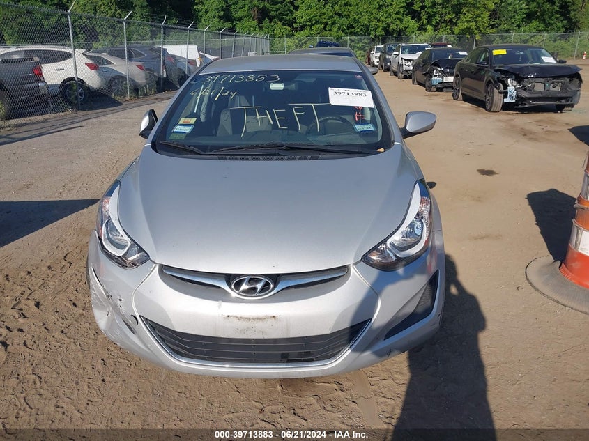 KMHDH4AE9GU475124 2016 Hyundai Elantra Se