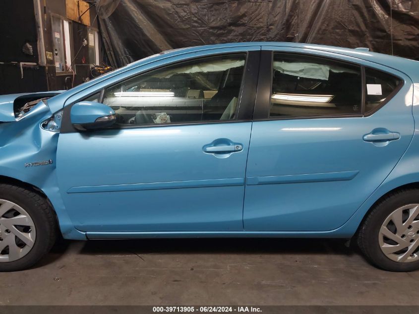 2015 Toyota Prius C One VIN: JTDKDTB32F1106555 Lot: 39713905