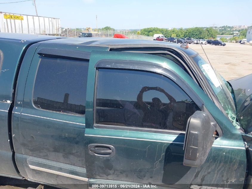 2005 Chevrolet Silverado 2500Hd Ls VIN: 1GCHK29U25E150622 Lot: 39713915