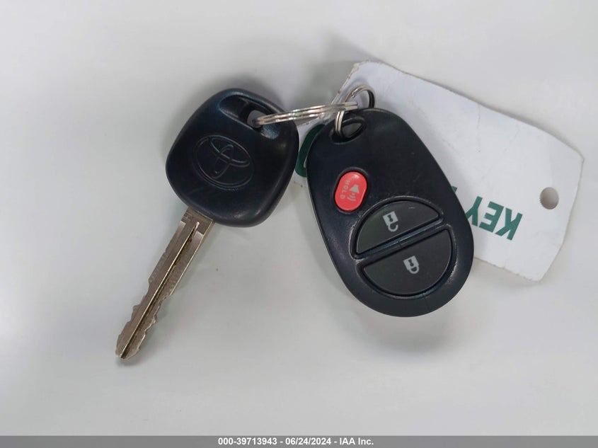 2017 Toyota Sienna L 7 Passenger VIN: 5TDZZ3DC6HS814102 Lot: 39713943