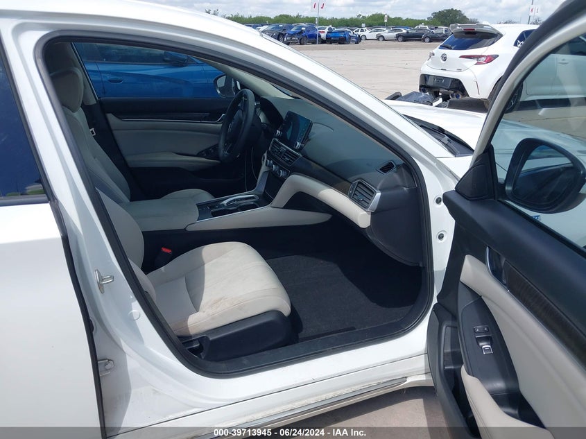 VIN 1HGCV3F4XJA008498 2018 HONDA ACCORD HYBRID EX
