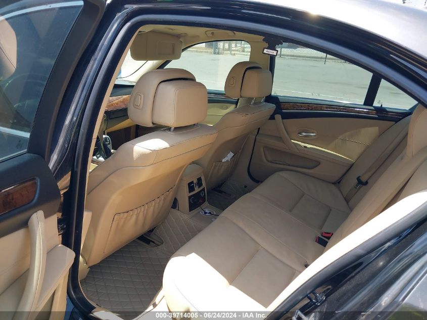 2008 BMW 528I VIN: WBANU53508CT16133 Lot: 39714005