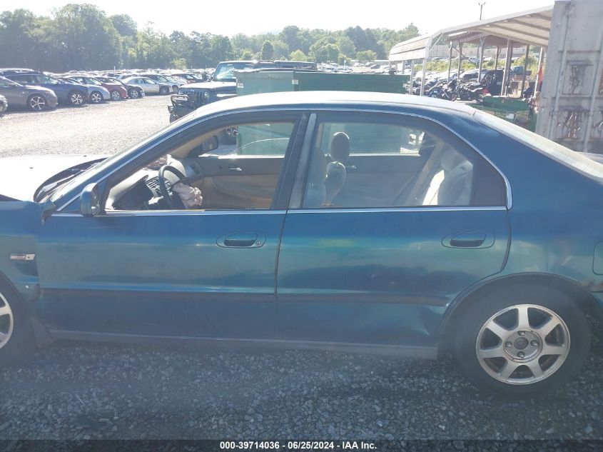 1995 Honda Accord Lx VIN: 1HGCD5548SA035782 Lot: 39714036