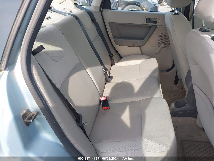 2008 Ford Focus S VIN: 1FAHP34N08W174624 Lot: 39714157