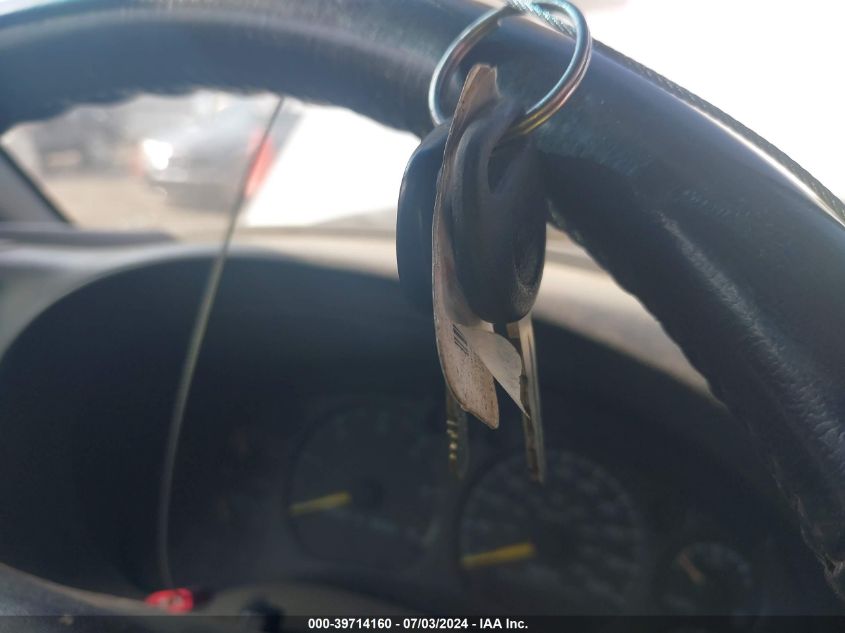 2000 GMC Jimmy Sle VIN: 1GKDT13W0Y2293885 Lot: 39714160