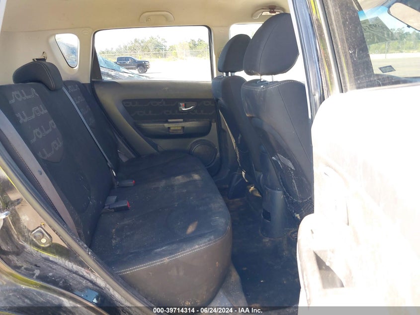 2013 Kia Soul + VIN: KNDJT2A61D7540142 Lot: 39714314