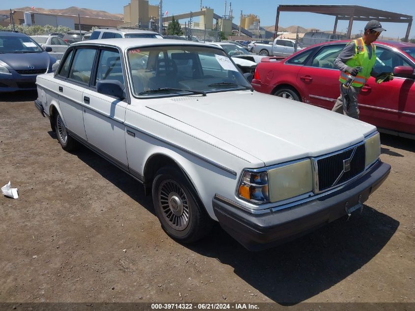1988 Volvo 240 VIN: YV1AK8840J1301850 Lot: 39714322
