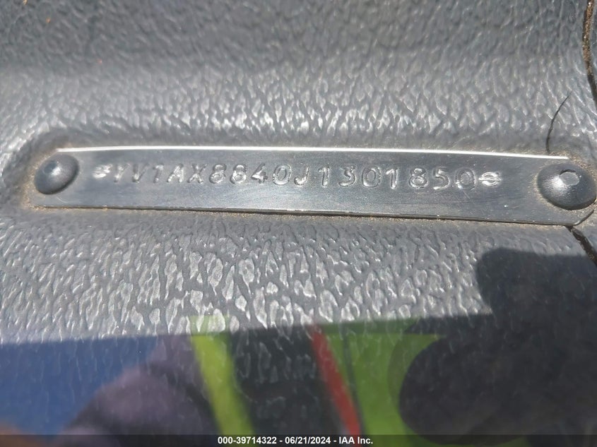 1988 Volvo 240 VIN: YV1AK8840J1301850 Lot: 39714322