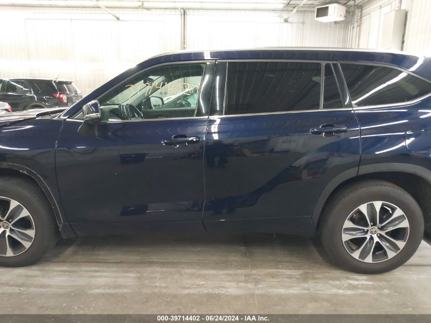 2021 Toyota Highlander Xle VIN: 5TDGZRBH2MS073062 Lot: 39714402