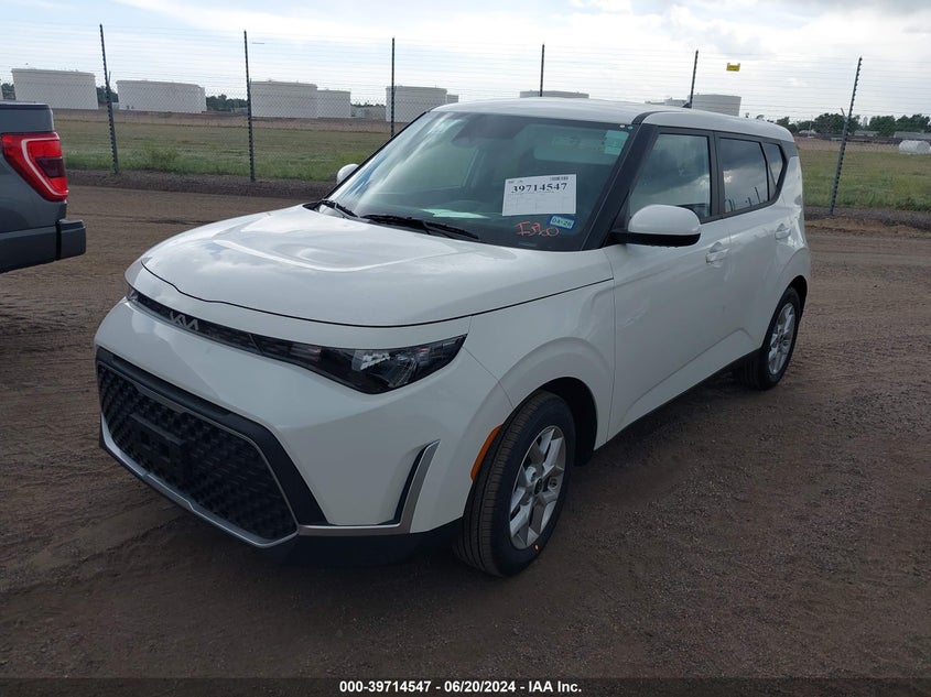 2024 Kia Soul Lx VIN: KNDJ23AU2R7911131 Lot: 39714547