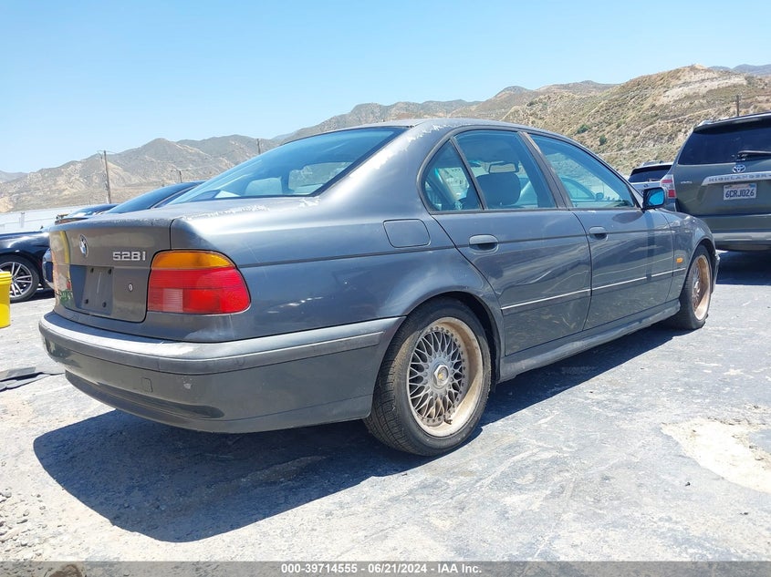 2000 BMW 528Ia VIN: WBADM6349YGU11808 Lot: 39714555