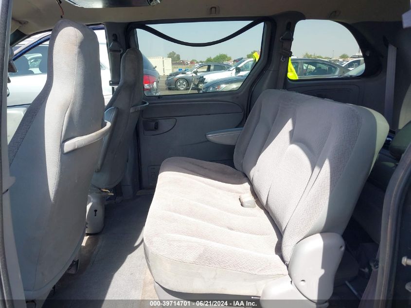 2005 Chrysler Town & Country VIN: 1C4GP45R15B111869 Lot: 39714701