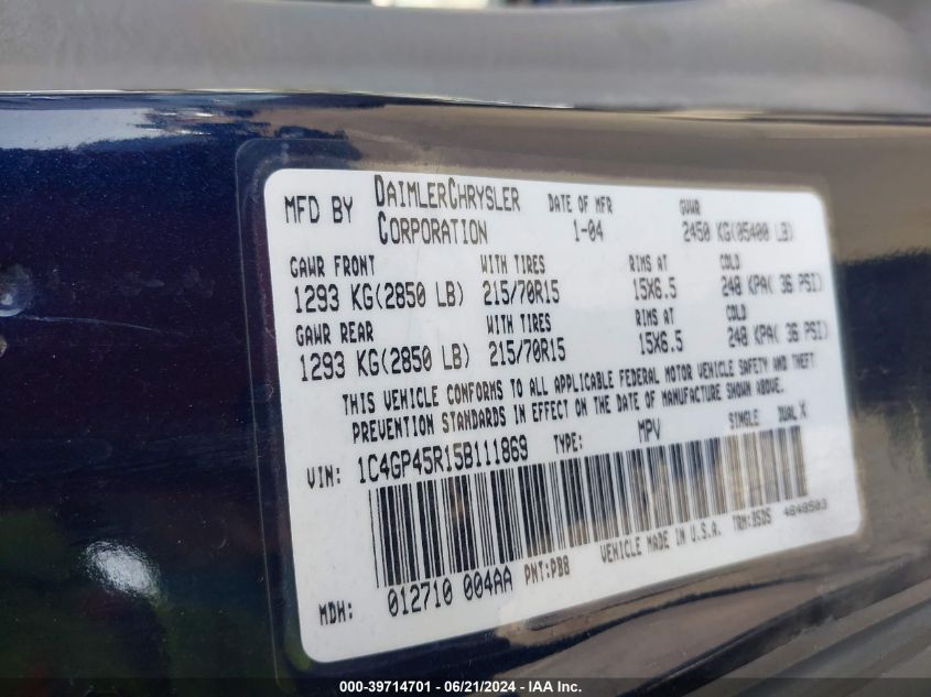 2005 Chrysler Town & Country VIN: 1C4GP45R15B111869 Lot: 39714701