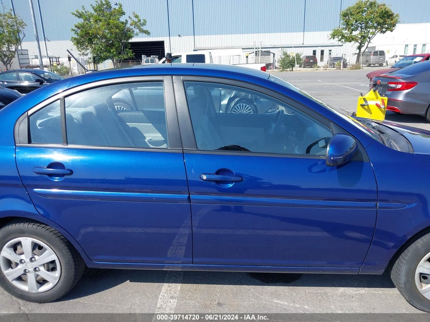 2010 Hyundai Accent Gls VIN: KMHCN4AC3AU453226 Lot: 39714720