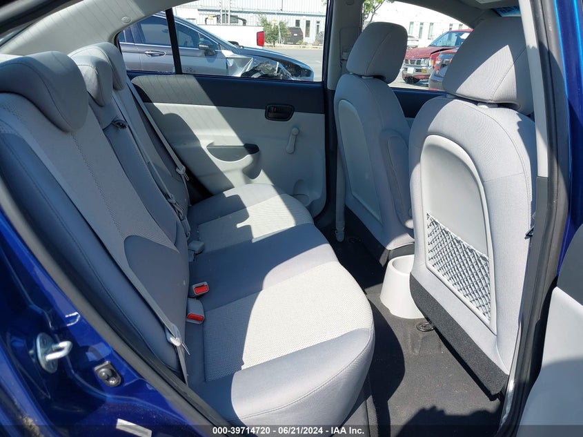 2010 Hyundai Accent Gls VIN: KMHCN4AC3AU453226 Lot: 39714720